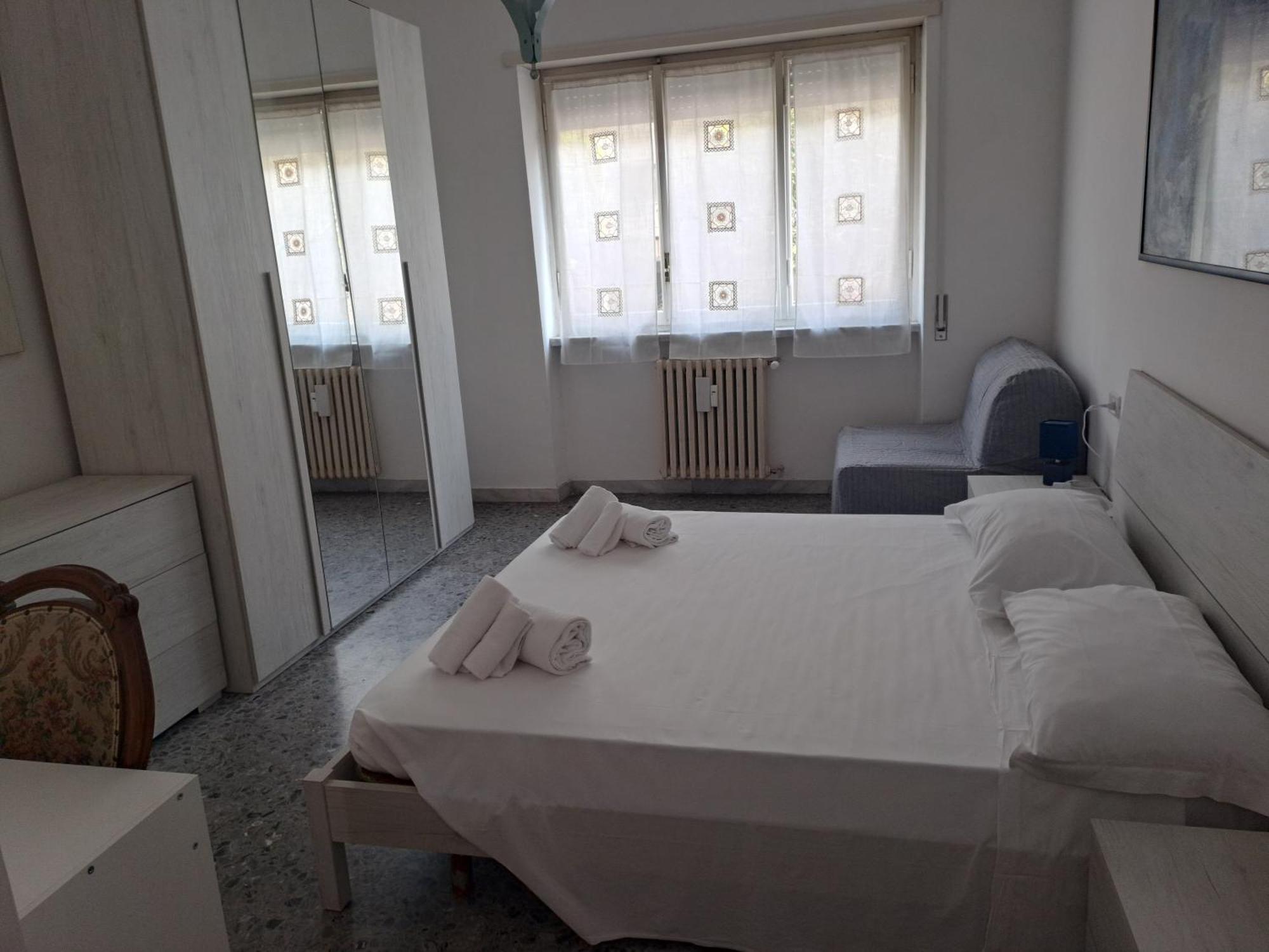 Camera Matrimoniale con Letto Supplementare